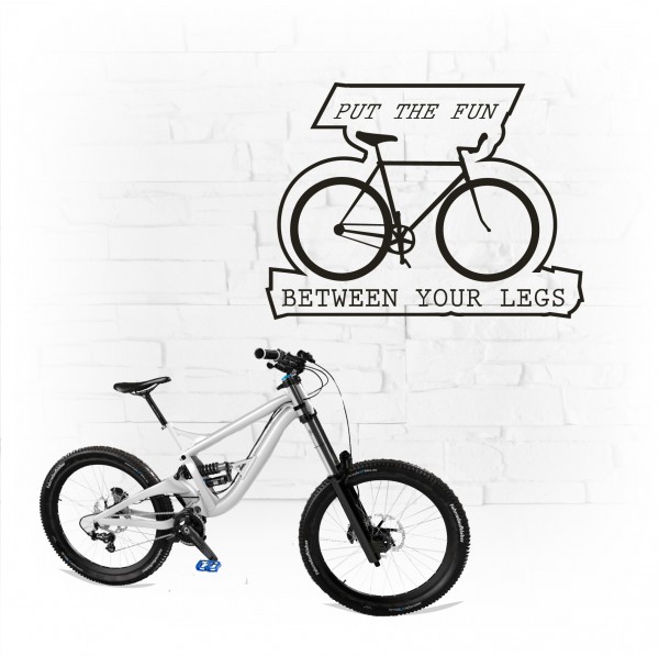 Put the fun between your legs - Wandaufkleber